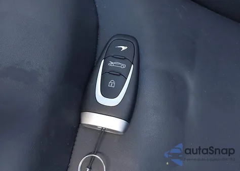 2025 Mclaren Artura Performance/Techlux/Vision z USA, uszkodzony, nr VIN SBM16BEA6SW003220